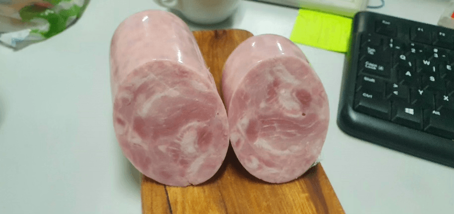 Delikates salama