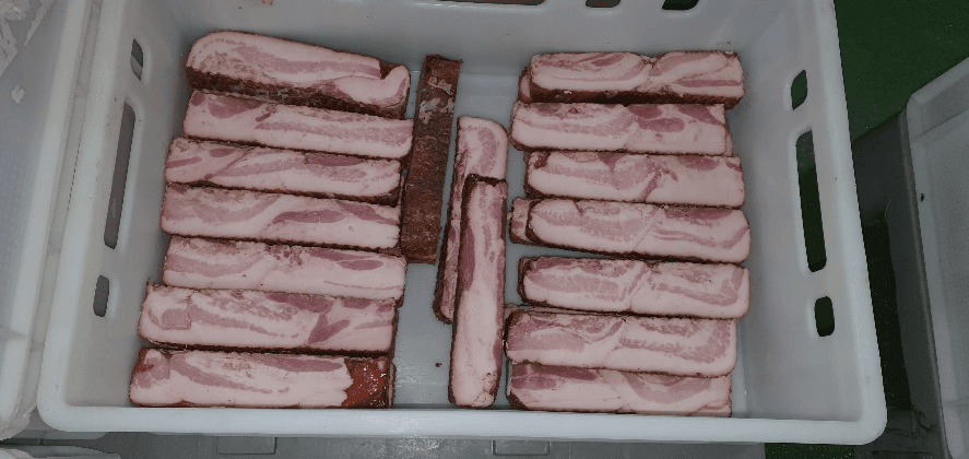 Pressed Smoked Streaky Bacon